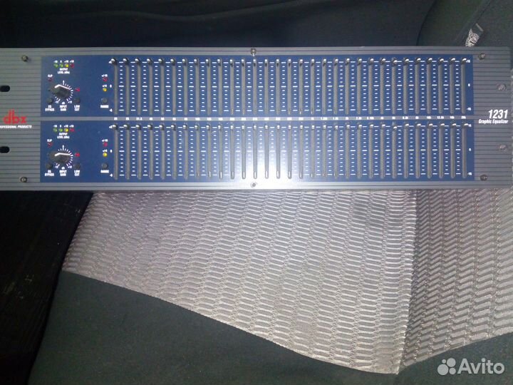 DBX 1231 графический эквалайзер