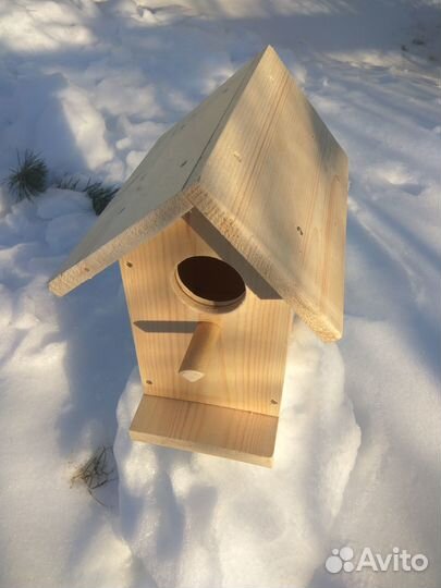 Скворечники для птиц и кормушки
