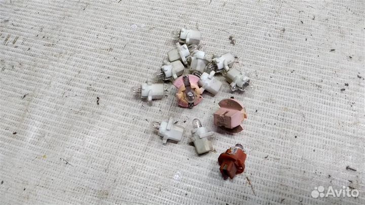 Лампочка панели приборов Ford Fiesta