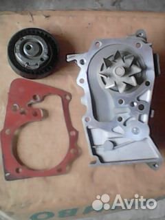 Водяной насос б.у