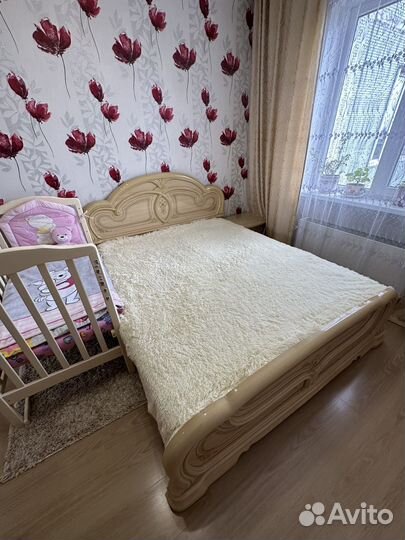 Спальный гарнитур