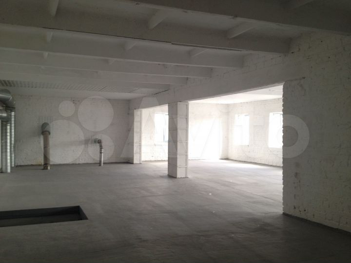 Склад, 310 м²