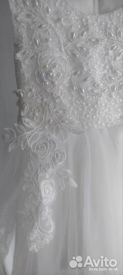 Платье нарядное для девочки 98-104