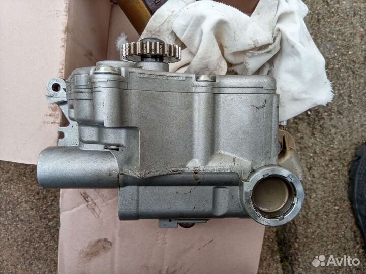 Насос масляный passat б6