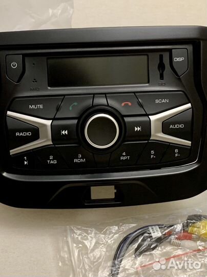 Штатная магнитола LADA vesta