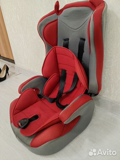 Детское автомобильное кресло от 9 до 36 кг