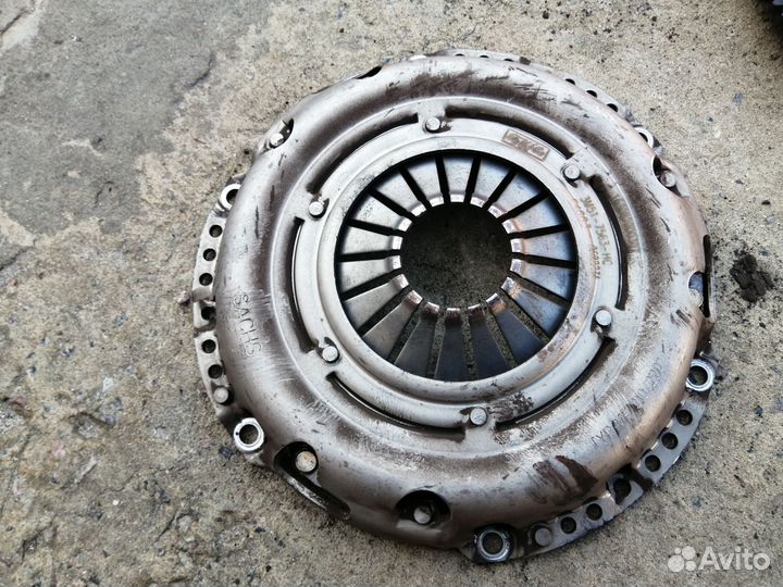 Маховик форд фокус 2 1.8 бензин сцепление