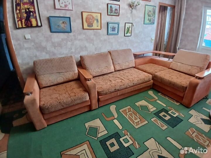 Большой угловой диван бу