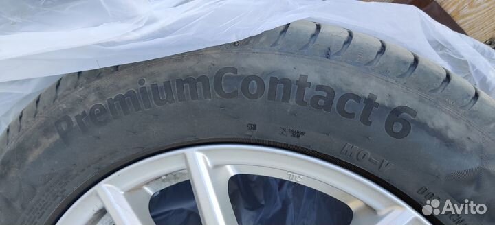 Continental PremiumContact 6 235/55 R17