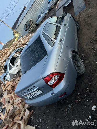 LADA priora по запчастям