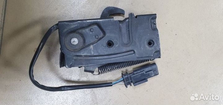 Замок капота левый Volvo Xc60 B4204T26 2019