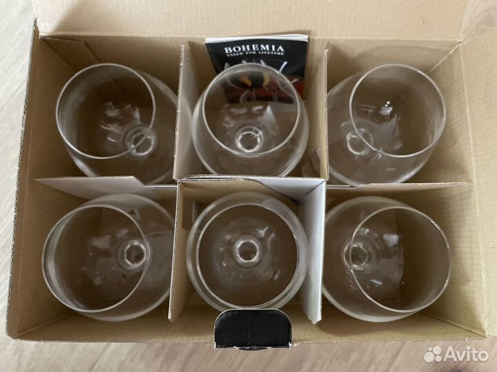 Набор бокалов