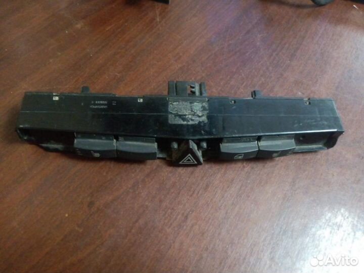 Блок кнопок Opel Astra H