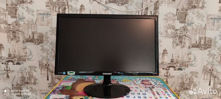 Монитор samsung