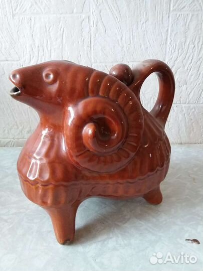 Фарфоровые статуэтки