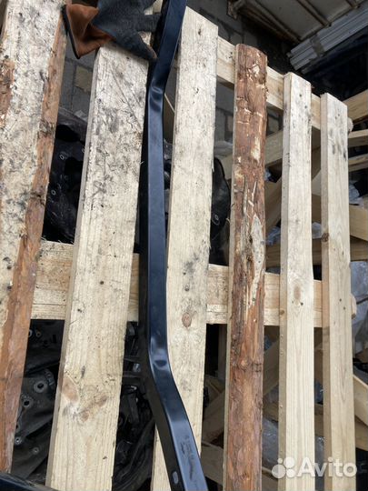 Верхняя планка телевизора BMW X3 F25 51647210502