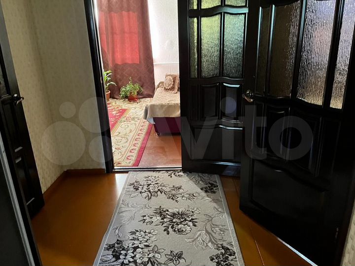 Дом 100 м² на участке 100 сот.