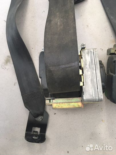 Ремень безопасности Skoda Octavia A4 Tour(1883)