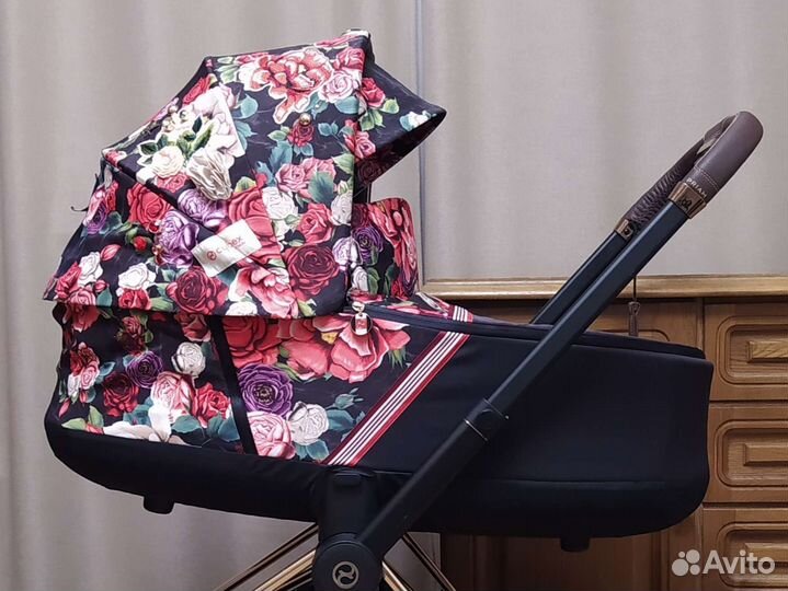 Люлька коляски Cybex Priam lll Blossom Rebellious