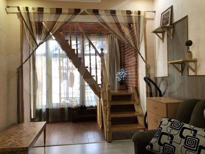 3-к. квартира, 65 м², 2/2 эт.