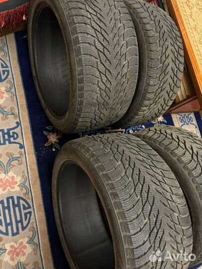 Nokian Tyres Hakkapeliitta R3 255/40 R20 и 285/40 R20