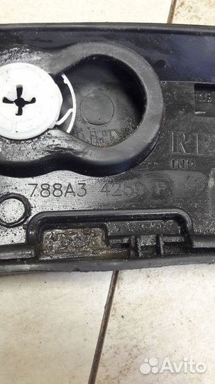 Накладка на крыло заднее левое Renault Captur