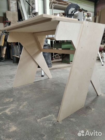 Студийный стол аранжировщика StudioDesk Micro