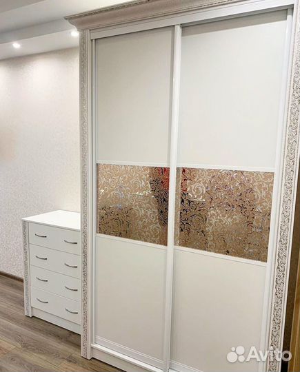 Шкафы купе на заказ. Нестандартные решения