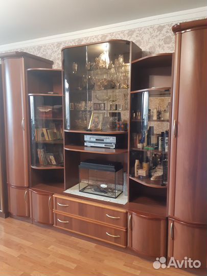 Стенка бу с подсветкой