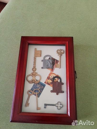 Ключница настенная из дерева
