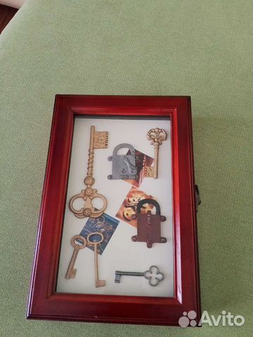Ключница настенная из дерева