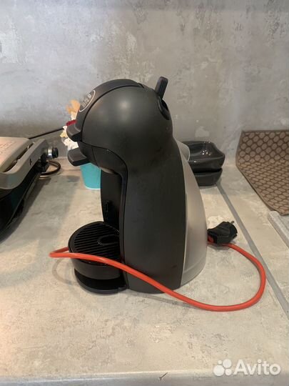 Кофеварка капсульная dolce gusto