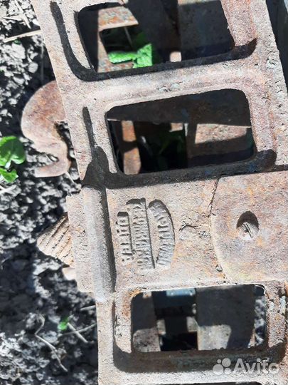 Весы старинные