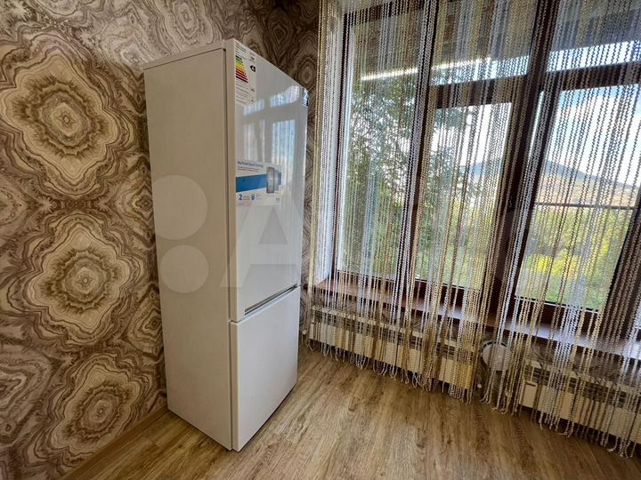 Дом 60 м² на участке 4 сот.