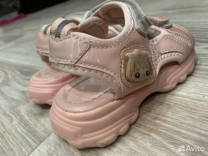 Сандали для девочки 26
