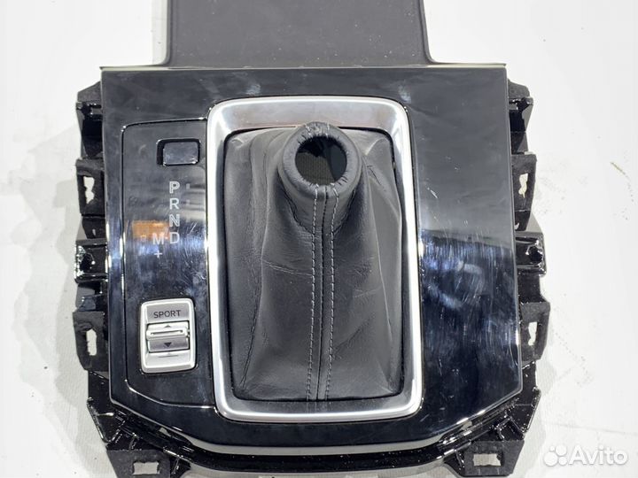 Накладка селектора АКПП Mazda CX-5 KF