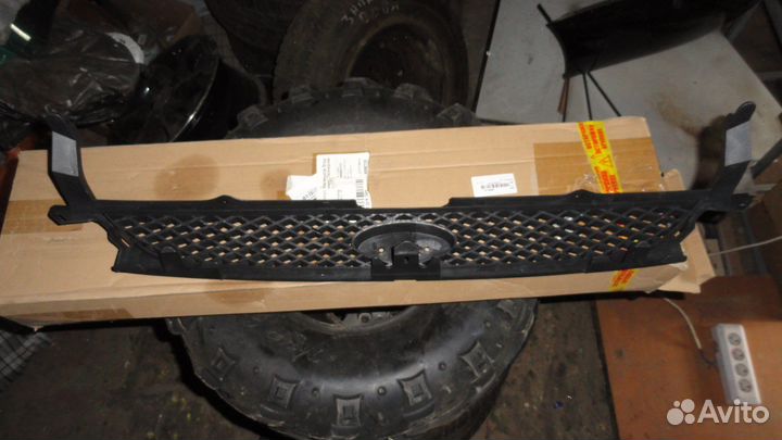 Решетка радиатора Ford S-Max 2006-2010