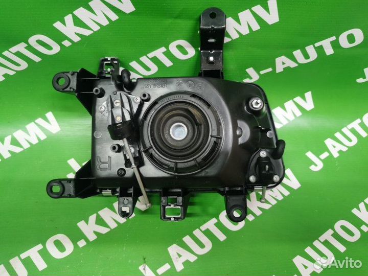 Фара Toyota 4Runner 2