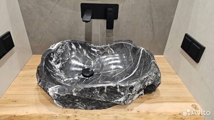 Дизайнерская раковина из натурального камня