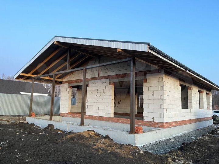 Коттедж 120 м² на участке 10 сот.