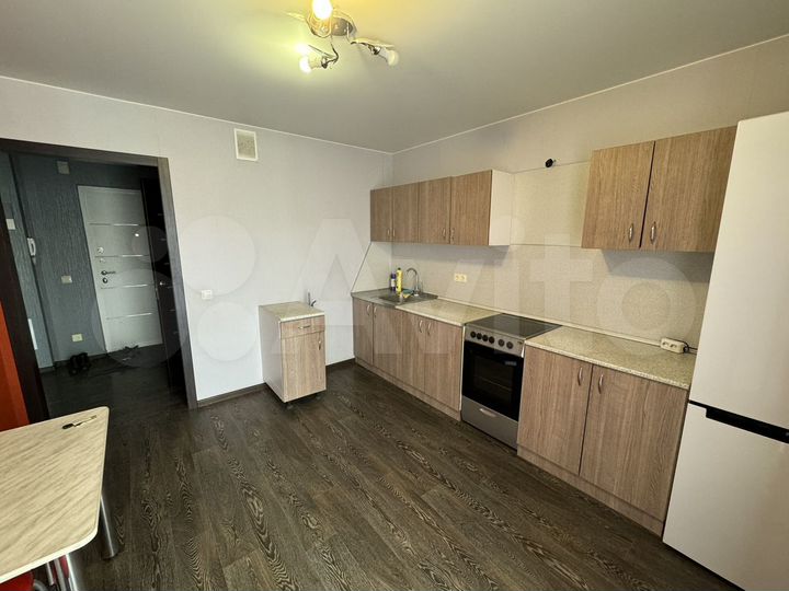 2-к. квартира, 60 м², 15/18 эт.