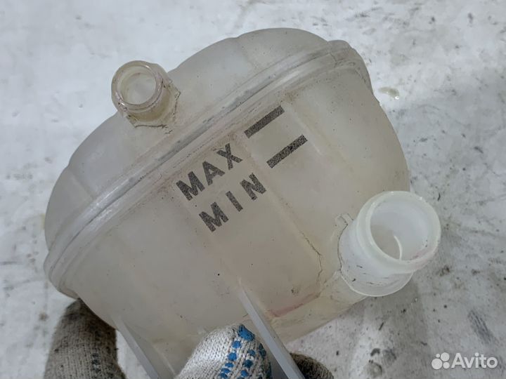 Расширительный бачок KIA K5 DL3