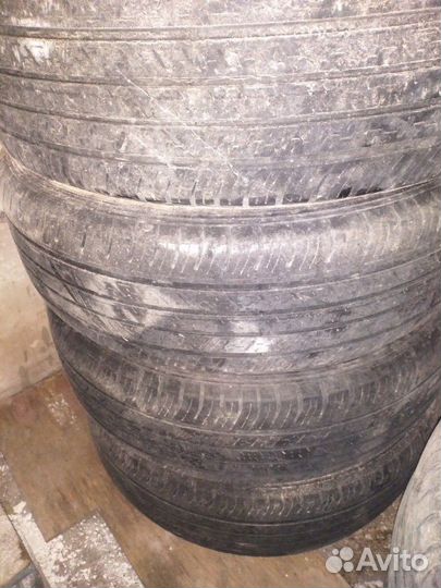 Dunlop Axiom Plus 225/65 R17