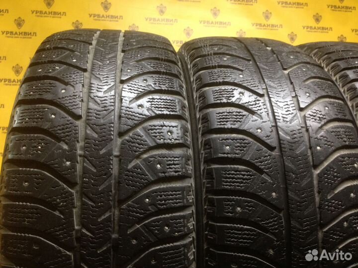 Bridgestone Ice Cruiser 7000 205/60 R15 94T