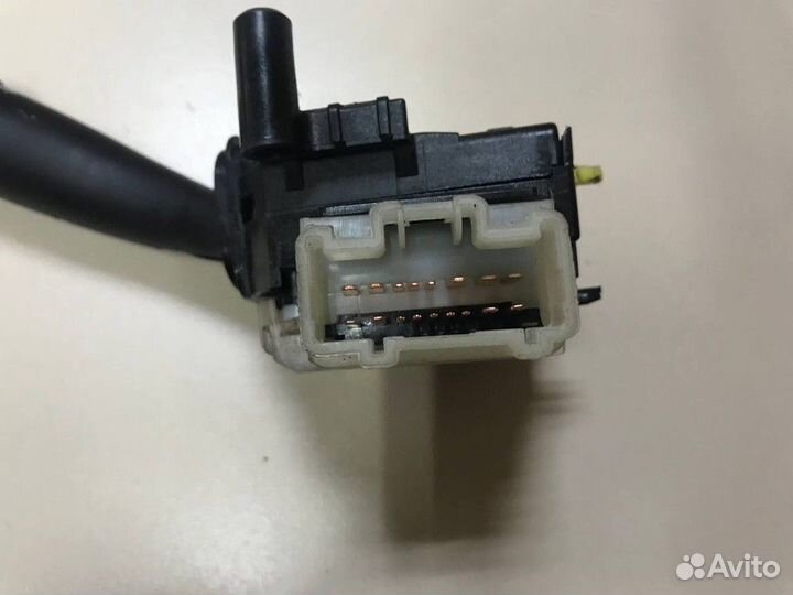 Переключатель подрулевой левый Lifan X60