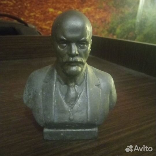 Бюст Ленина СССР