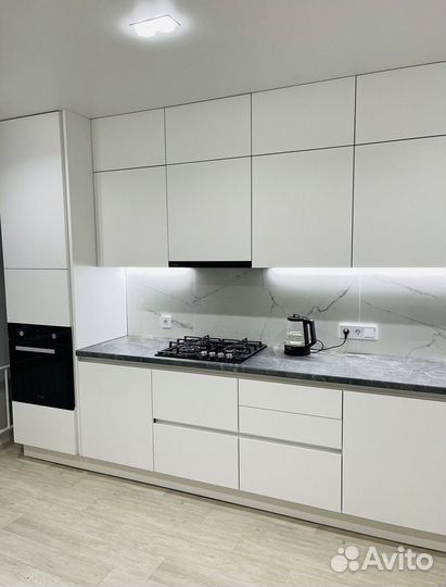 Кухня до потолка на заказ