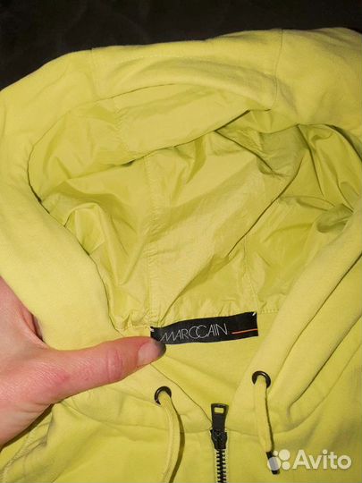 Ветровка летеяя marccain