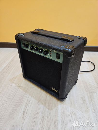 Гитарный комбоусилитель Stagg 10 GA