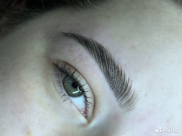 Оформление бровей